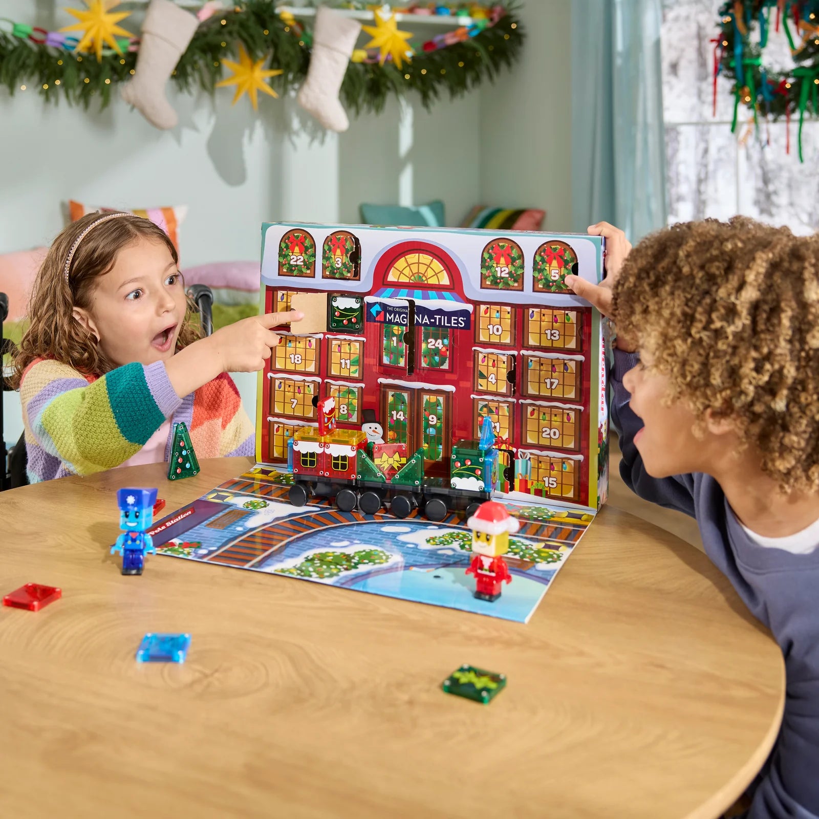 Magna-Tiles microMAGS Advent Calendar 34-Piece Set