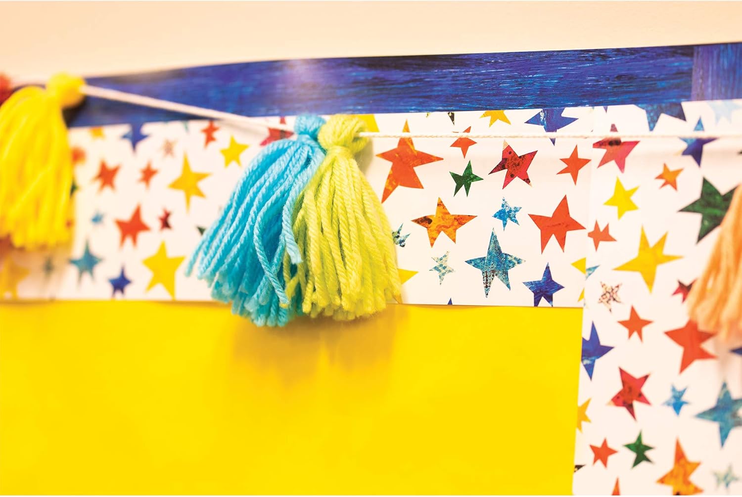 Eric Carle Sparkling Stars Straight Borders