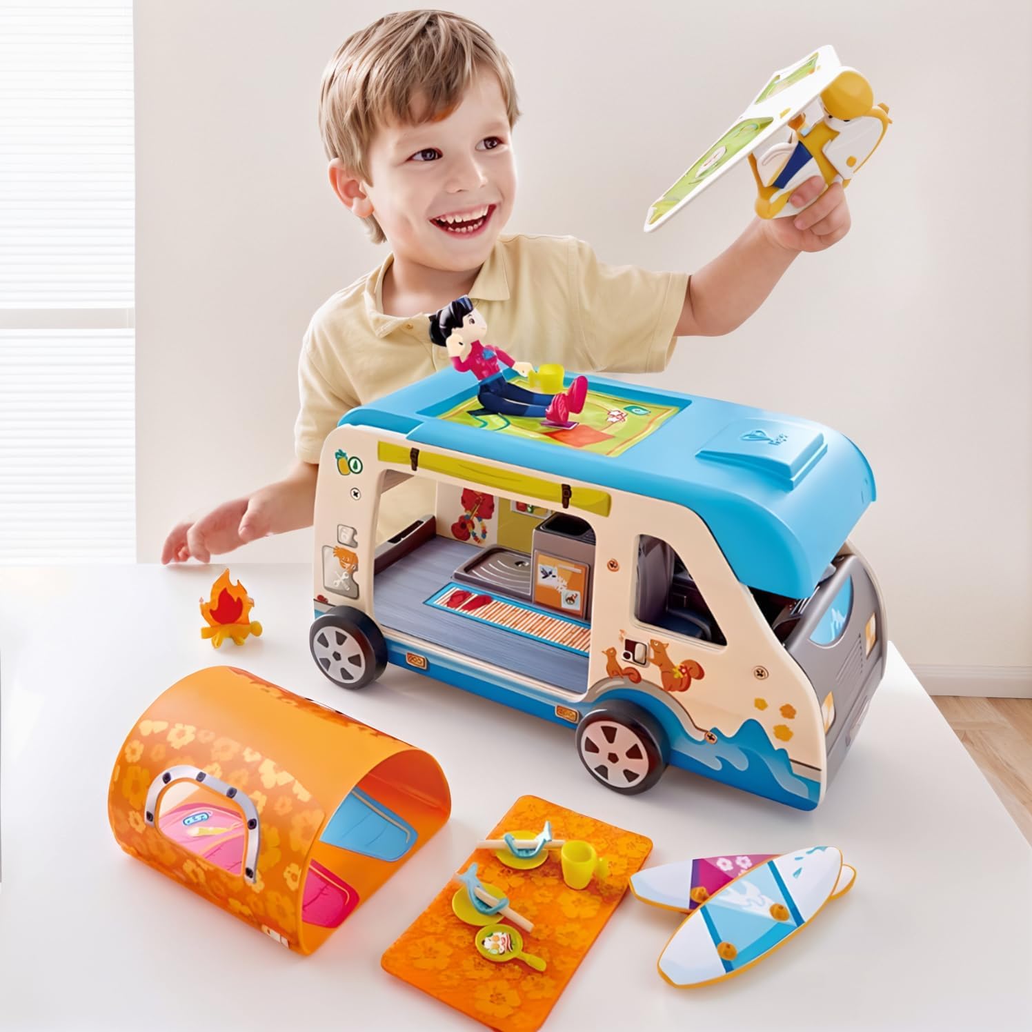 Hape Adventure Van