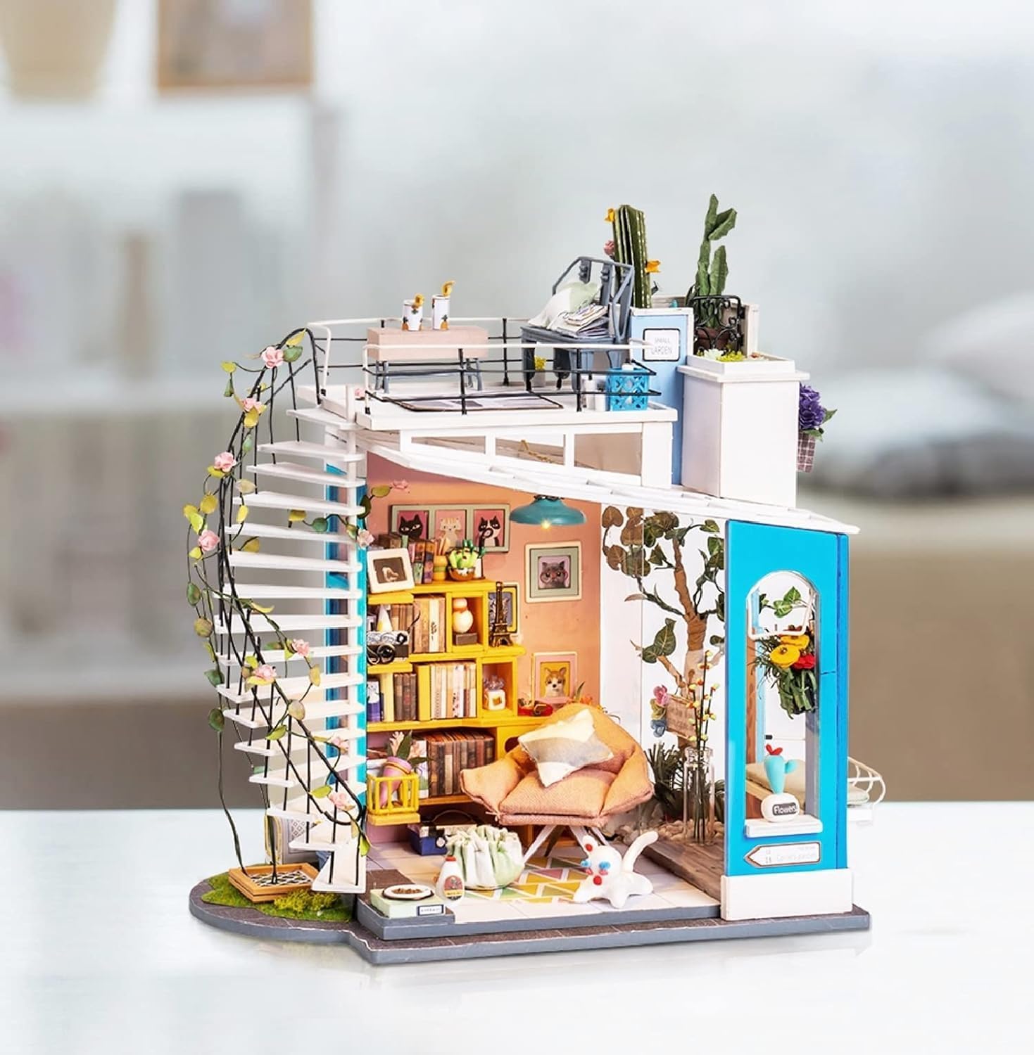 Dora's Loft 3D Miniature House Kit