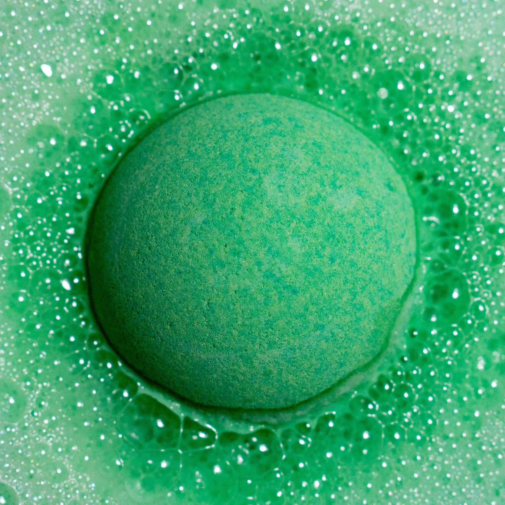 Elf Bomb™ Bath Bomb