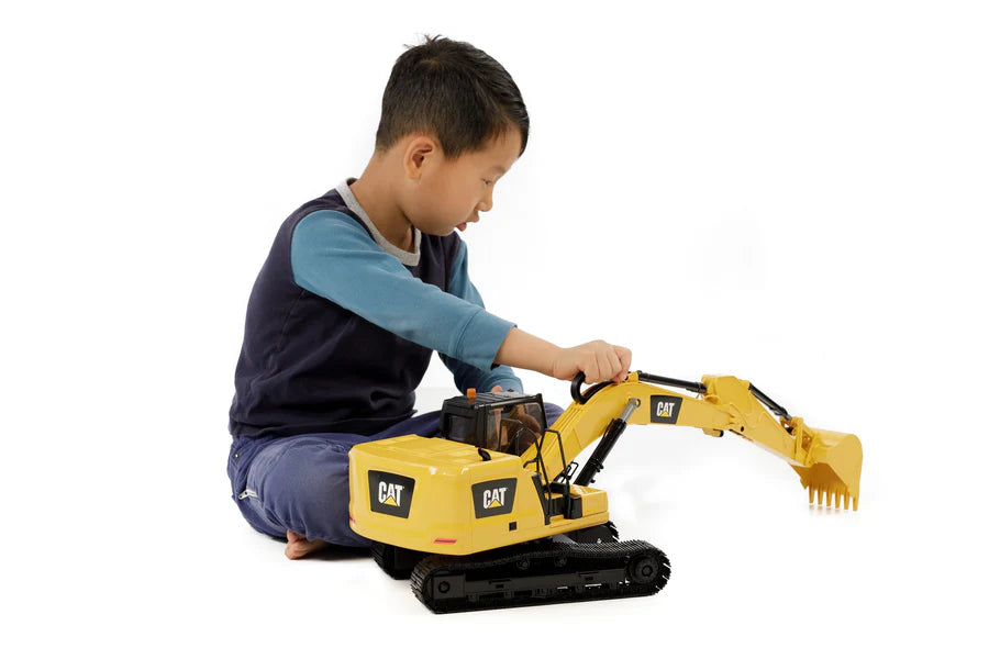Bruder CAT Excavator