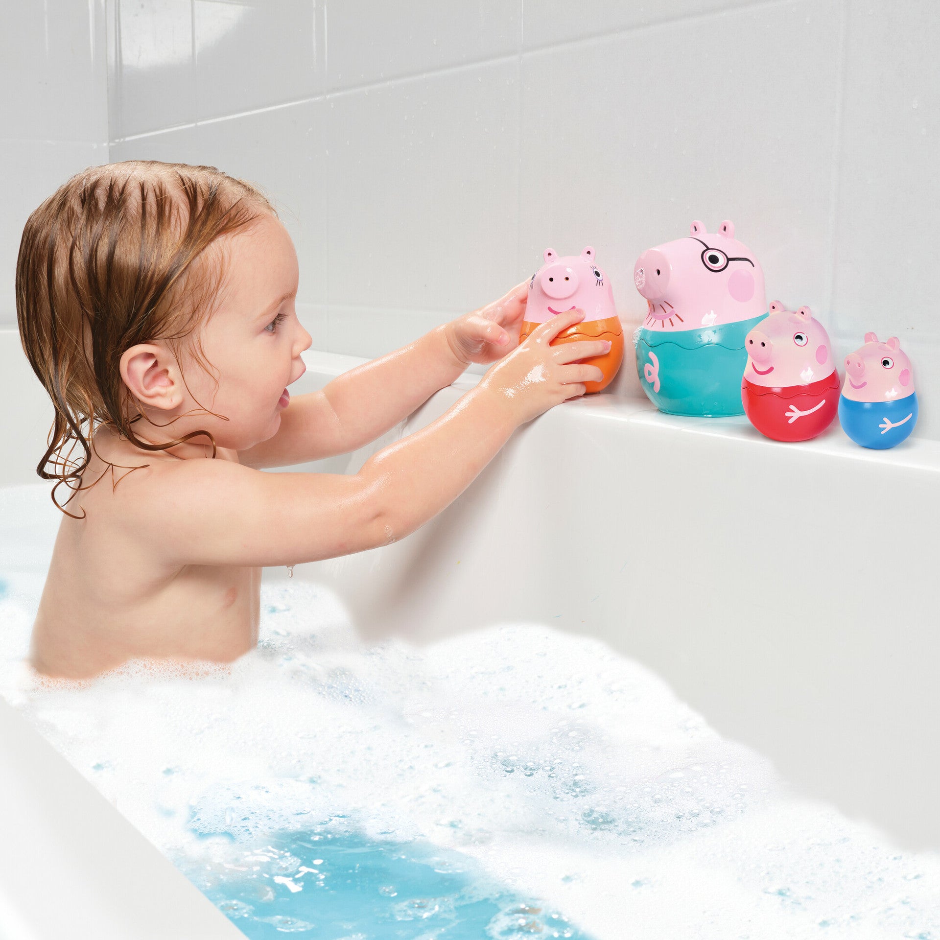 Peppa’s Nesting Family – Nesting, Sorting & Pouring Bath Toy
