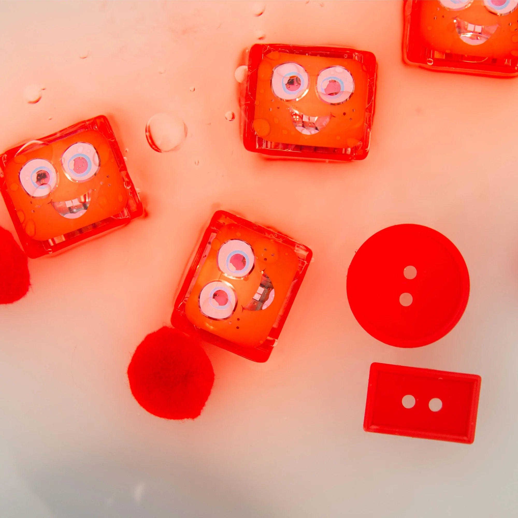 Glo Pals Light Up Cubes