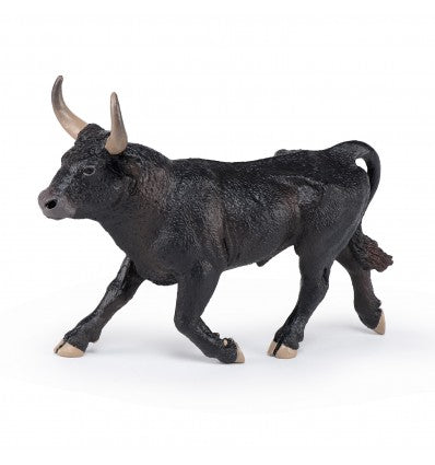 PAPO - Camargue Bull