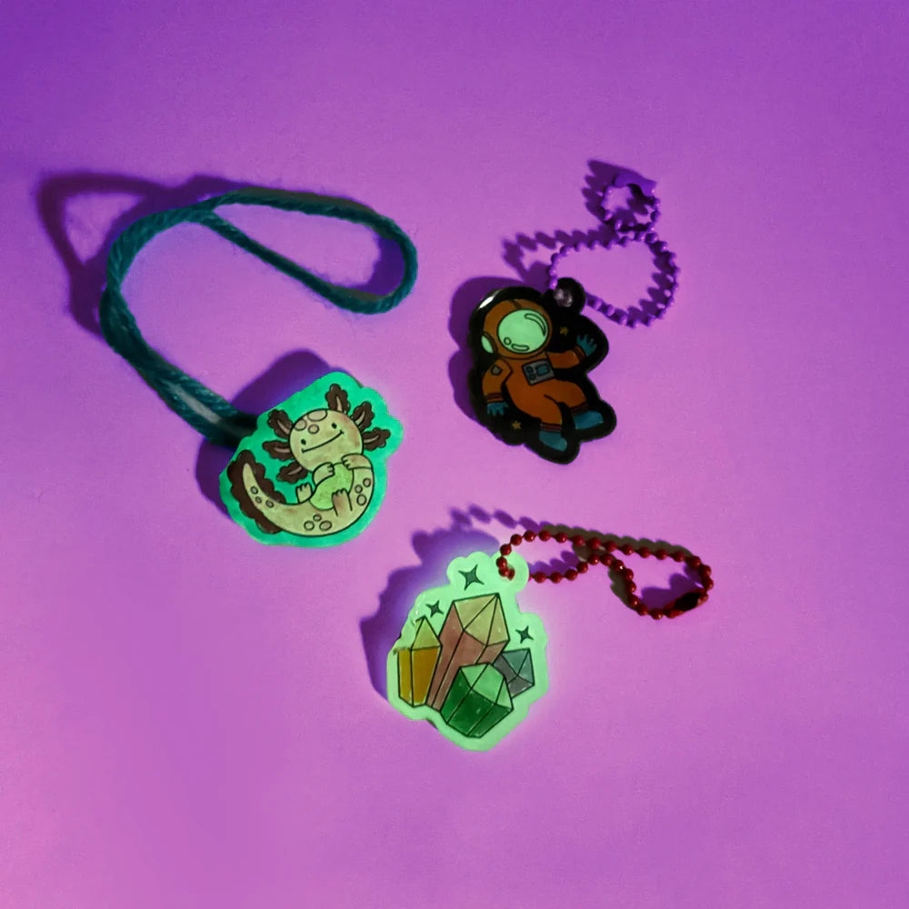 Ooly Shrink-Its! DIY Shrink Art Kit - Glow Buddies