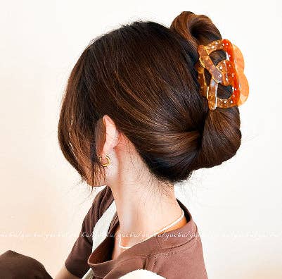 Pretzel Hair Claw Clip