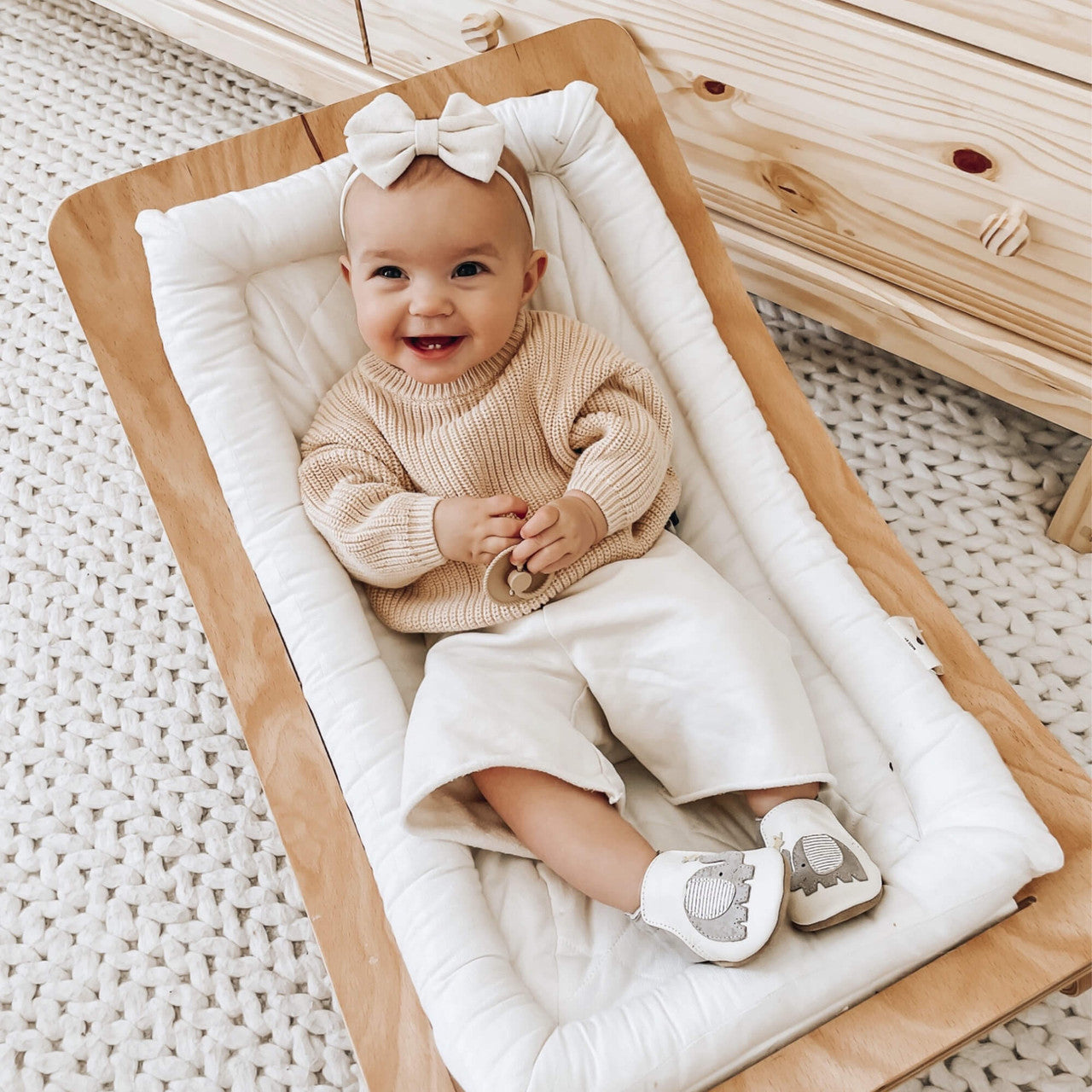 Robeez Elephant Stars Soft Soles Shoes in Ivory