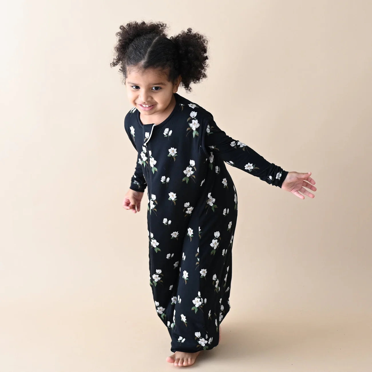 Kyte Baby Sleep Bag Walker in Midnight Magnolia 1.0 TOG